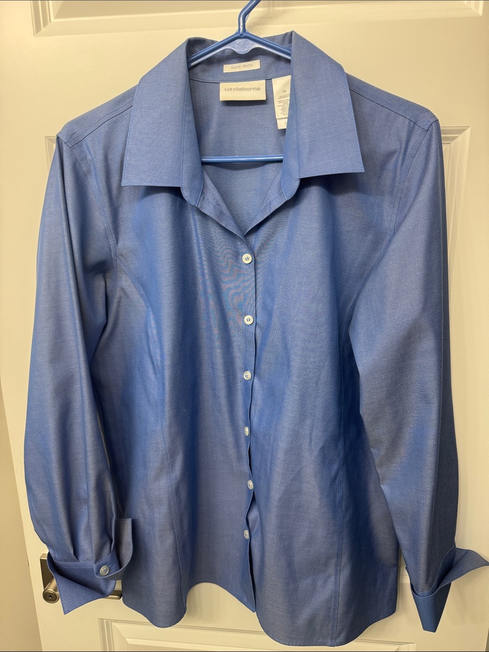 Liz Claiborne Men's Light Blue Dress Shirt